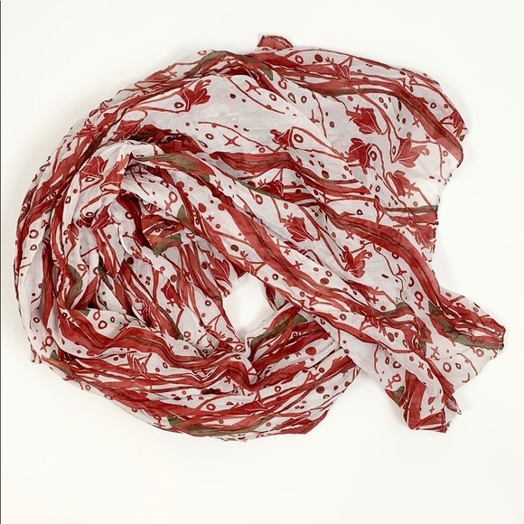 ❤️Hearts on Fire Red Shades BUNDLE Mixed Scarves❤️ - Picture 11 of 16